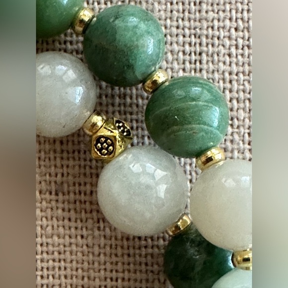 22 inch Mixed Jade beads Patina made Necklace NWOT - Picture 14 of 16